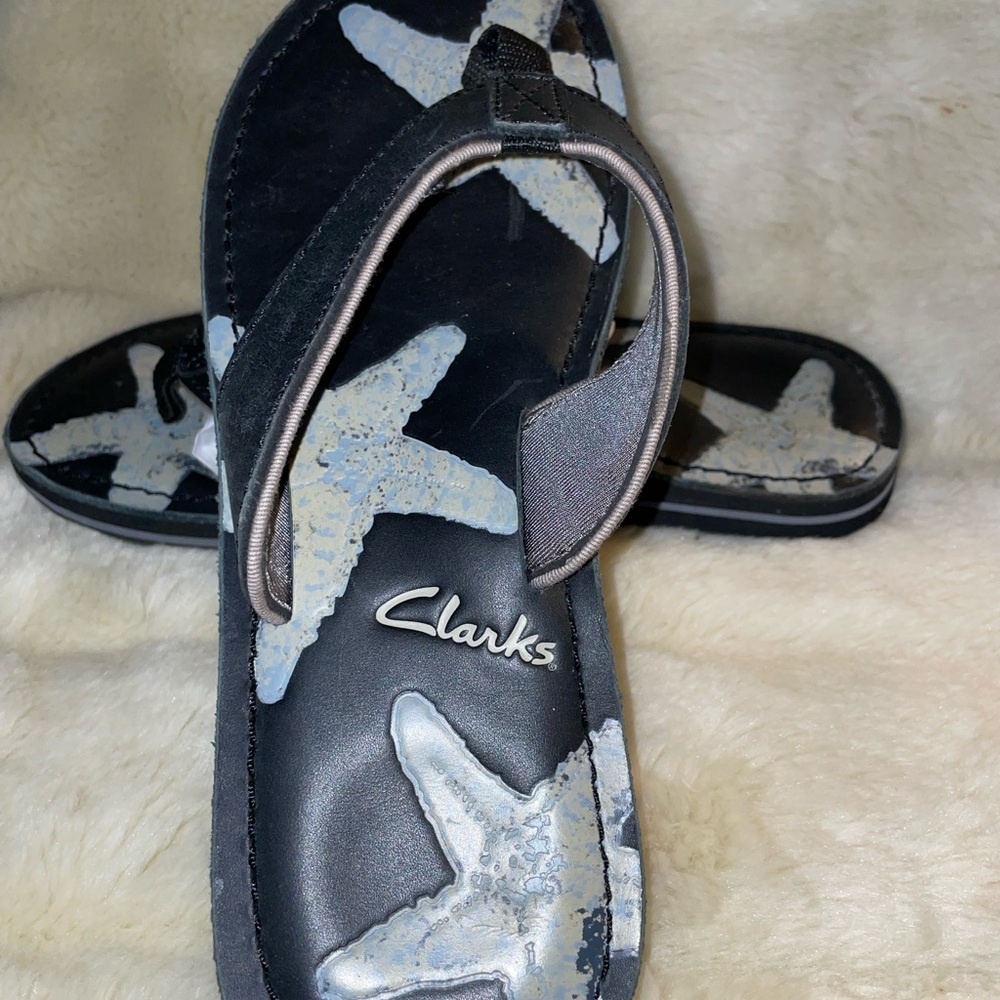 Clarks Black and White Floral Sandals - Picture 5 of 5
